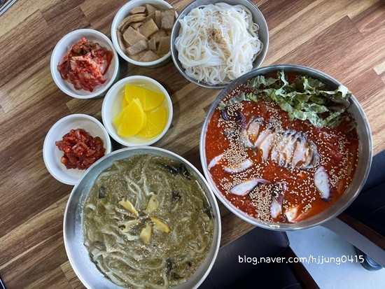 풍성한칼국수 이미지