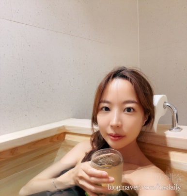 더벨뷰티앤에스테틱 이미지