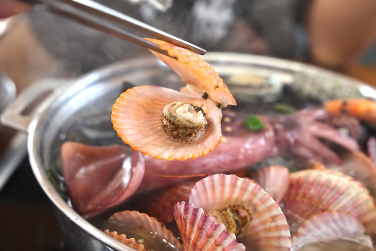 황금해물칼국수 이미지