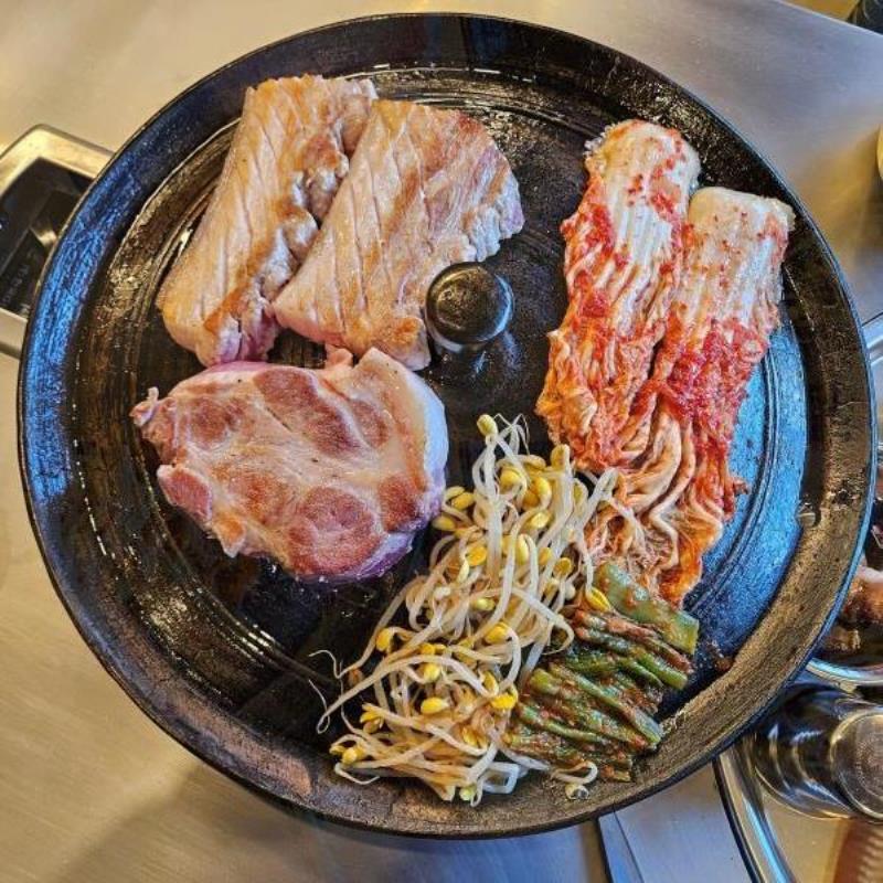 목구멍이마트 이미지