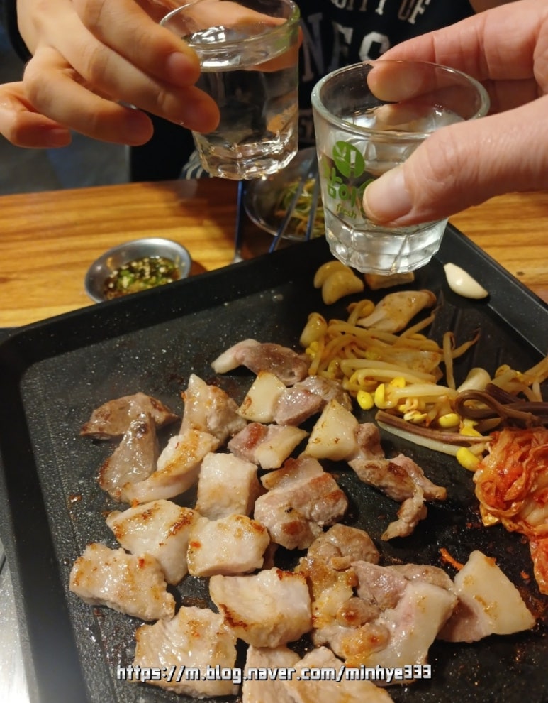 풍성한 뒷통구이 이미지