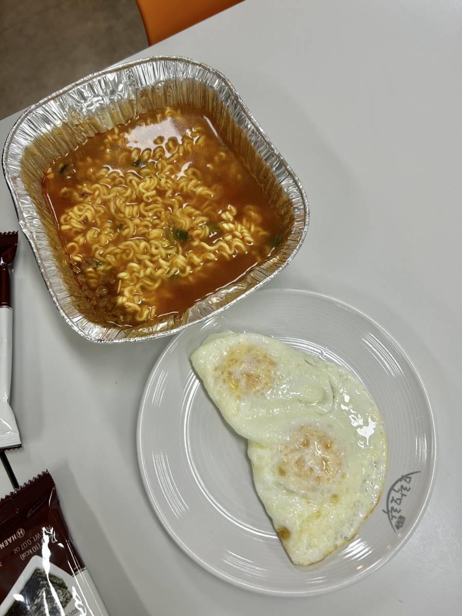 메가푸드한식뷔페 이미지