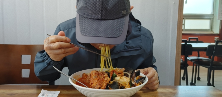 연하루뼈대짬뽕 이미지