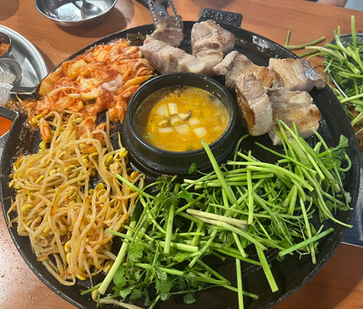 빨리와솥뚜껑삼겹살 이미지