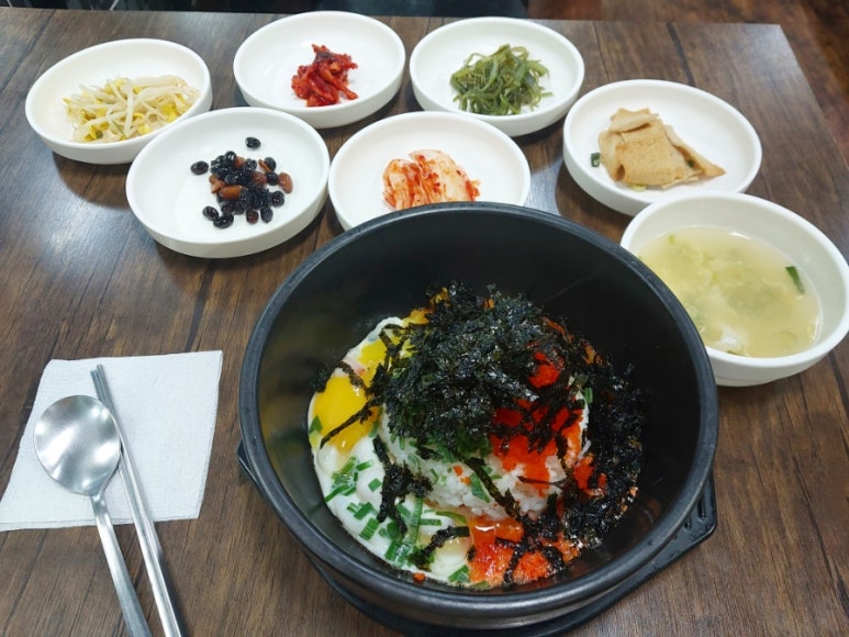 토속정한정식 이미지