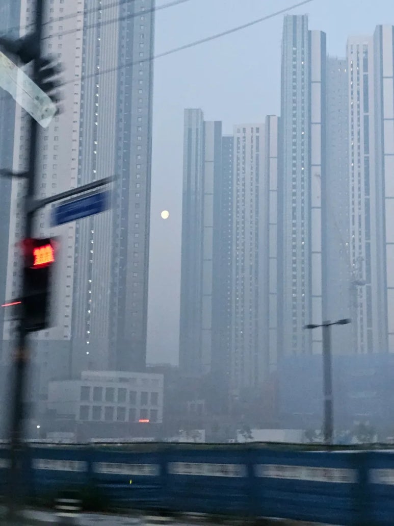 질러스타노래타운송탄점 이미지