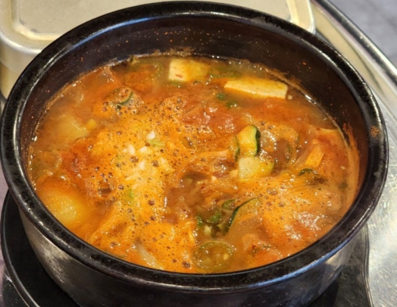 깡통뒷고기 이미지