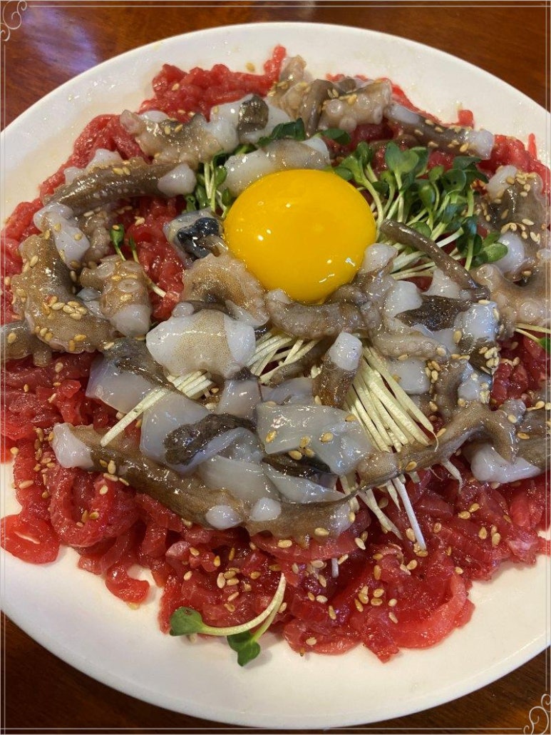 육회탕탕탕 이미지