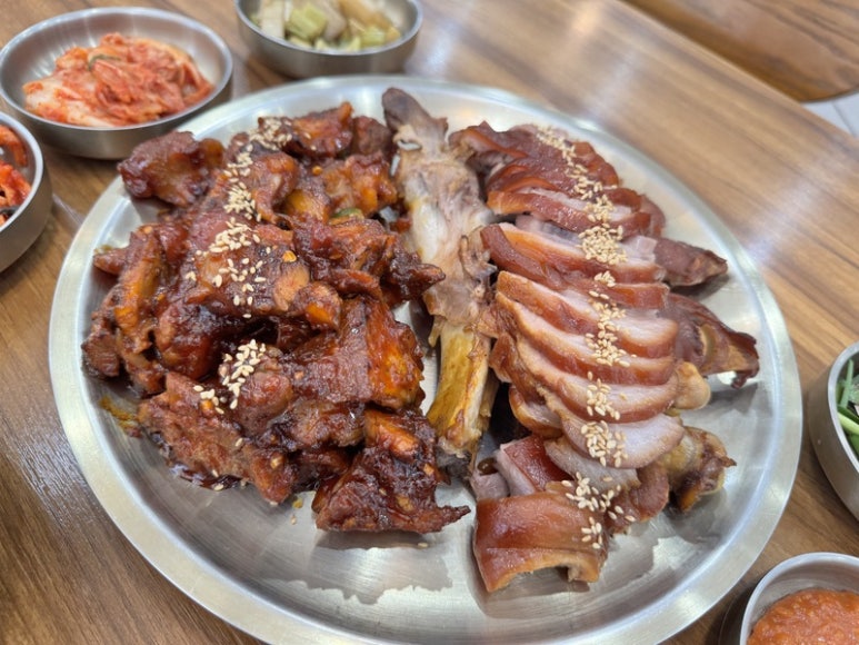 서래족발 이미지