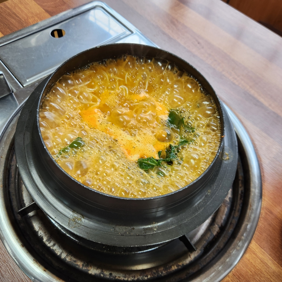 진배네 오리랑 메기랑 이미지