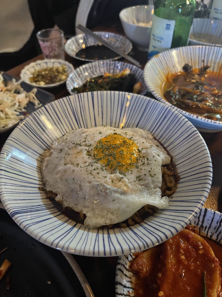 전복파는청년 이미지