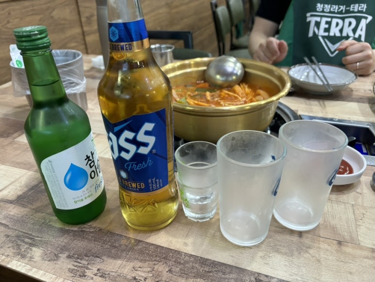 양푼 국물 닭갈비 이미지