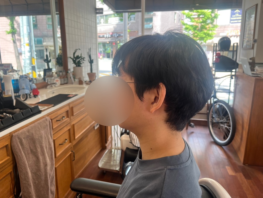 인디코너바버샵 이미지