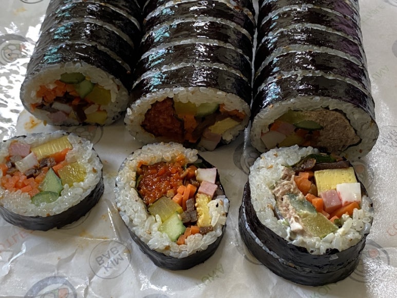 윤가네김밥 이미지
