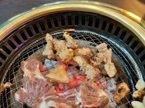 청년고기장수여주점 이미지