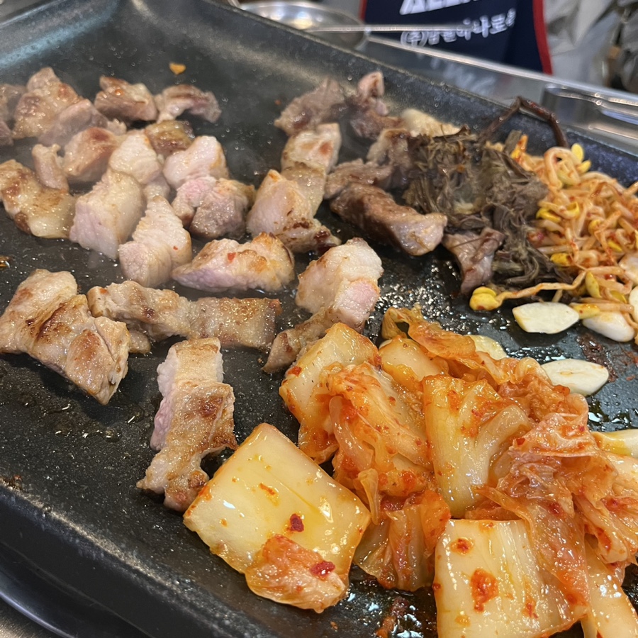 흑돈오리 이미지