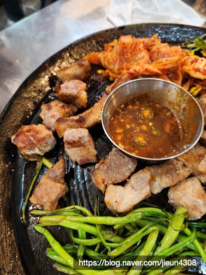 인지삼겹살 이미지
