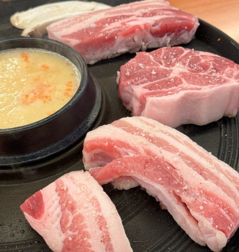 효자동솥뚜껑울산명촌점 이미지