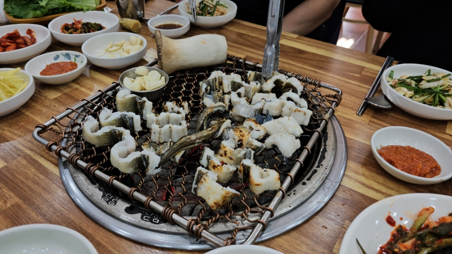 갯마을숯불장어구이 이미지