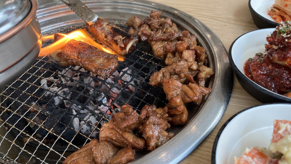 삼각산양념갈비 이미지