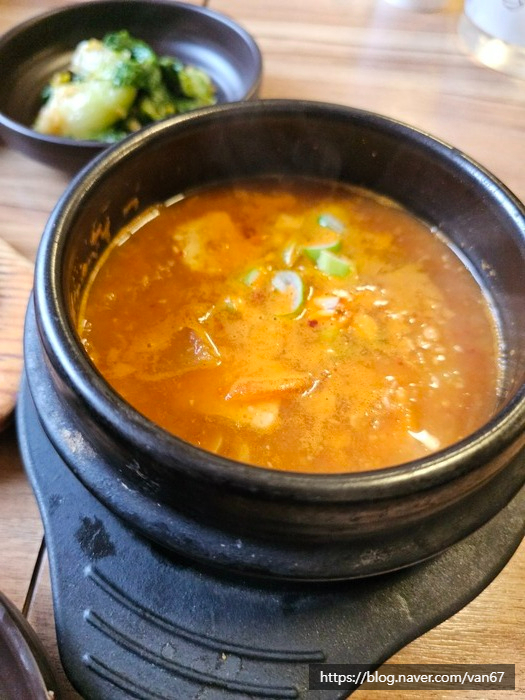 청기와한정식 이미지