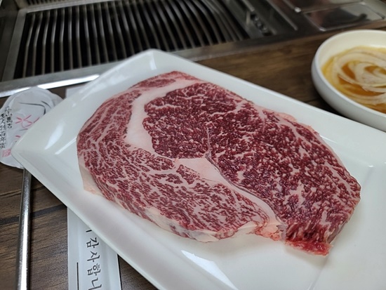 (주)한우촌 이미지