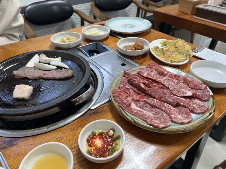 럭키식육 이미지