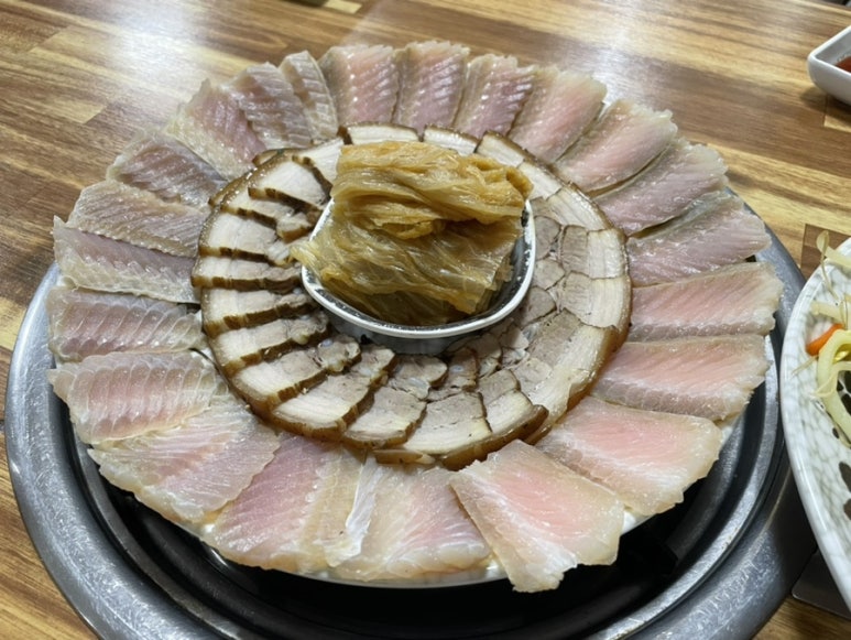 마님홍어보쌈 이미지
