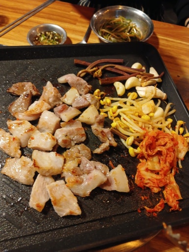 신깡통뒷고기 이미지