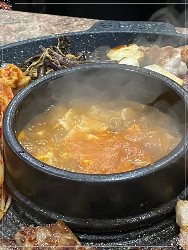 꽃돼지대패삼겹살 이미지