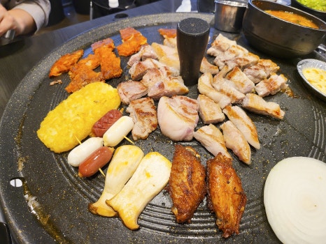 일품왕솥뚜껑 이미지