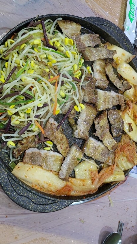 먹촌골김치찜 이미지