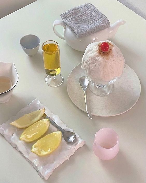 네일;일랑 이미지