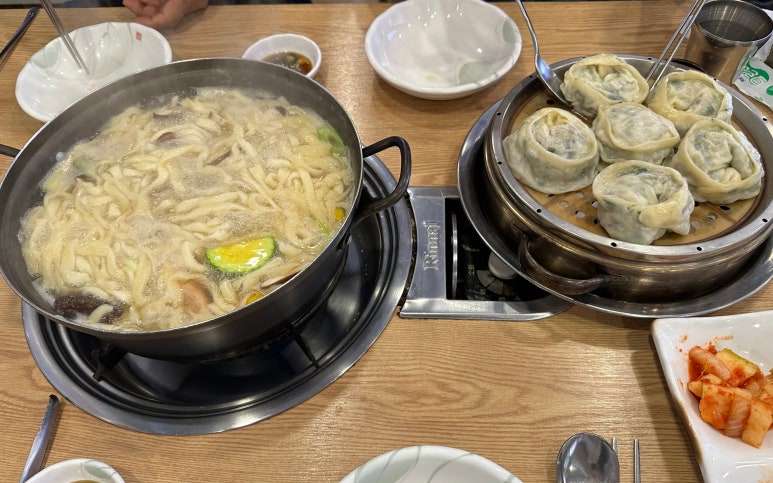 읍성해물칼국수 이미지