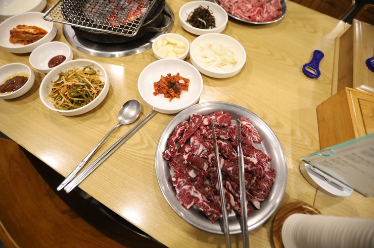 고기향 숯불갈비 이미지