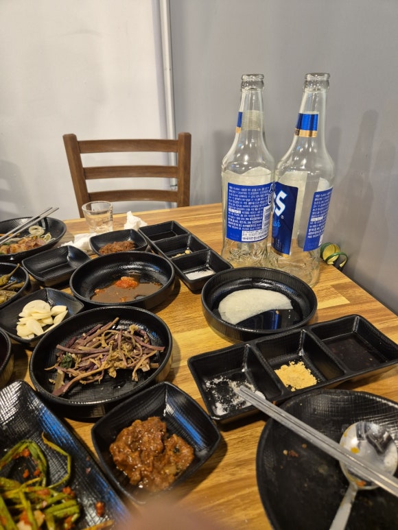 돼지가왔소 이미지