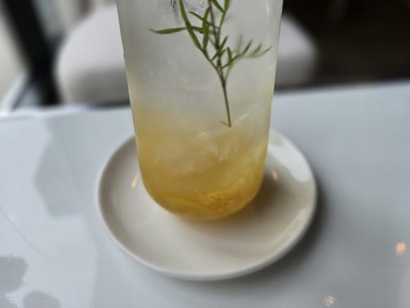 도브로(dobro) 이미지