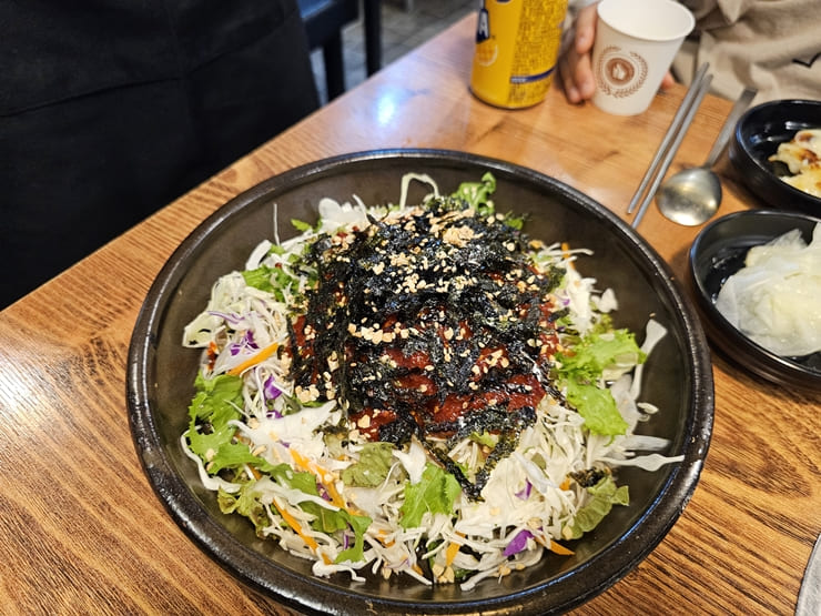 한근숯불닭갈비 이미지