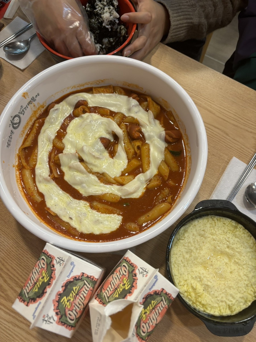 불닭발땡초엽기떡볶이수원성대점 이미지
