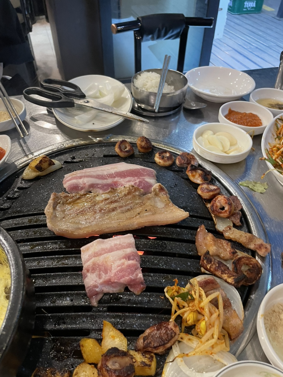 부자연탄막창생삼겹살 이미지