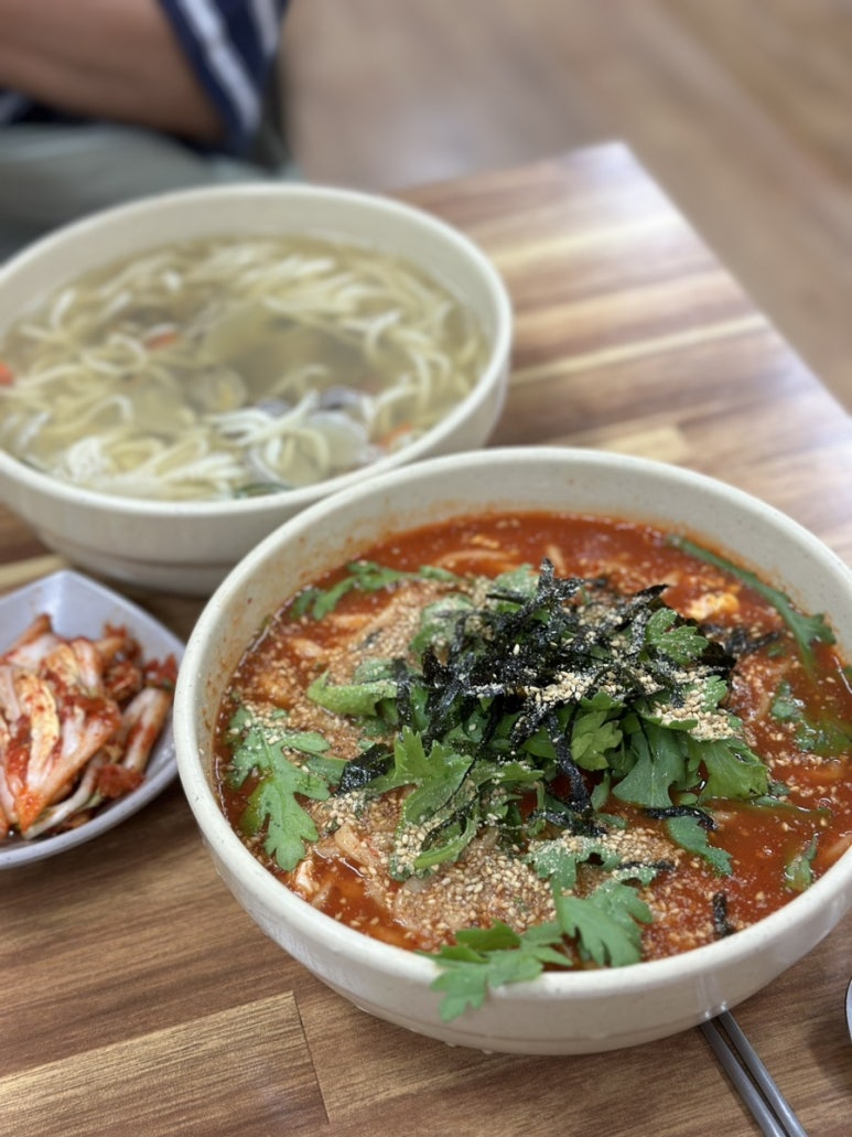 민영손칼국수 이미지