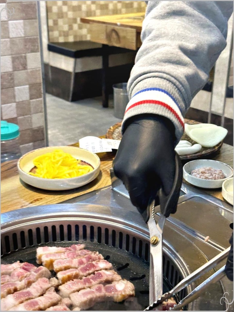 모란생삼겹살 이미지