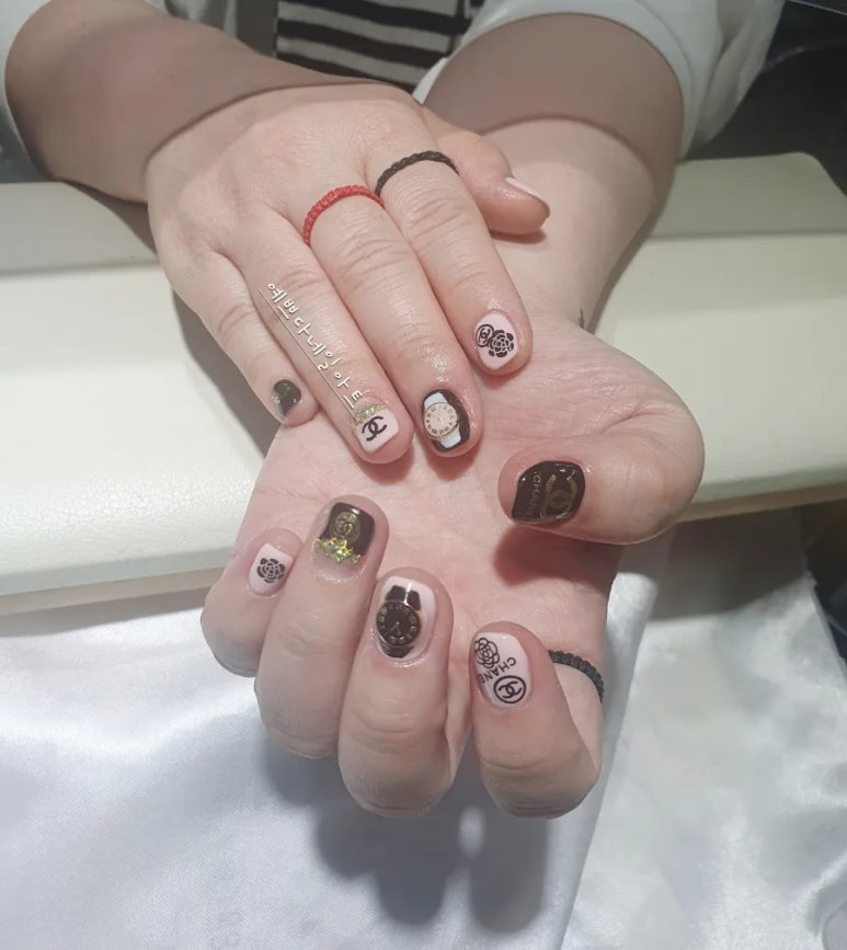 예쁘다네일아트 이미지
