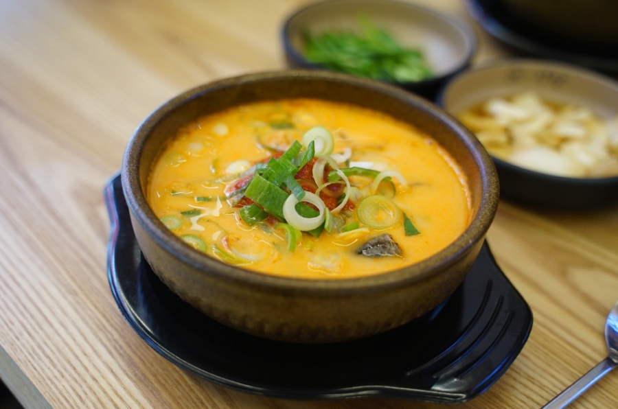 양지돼지국밥 이미지