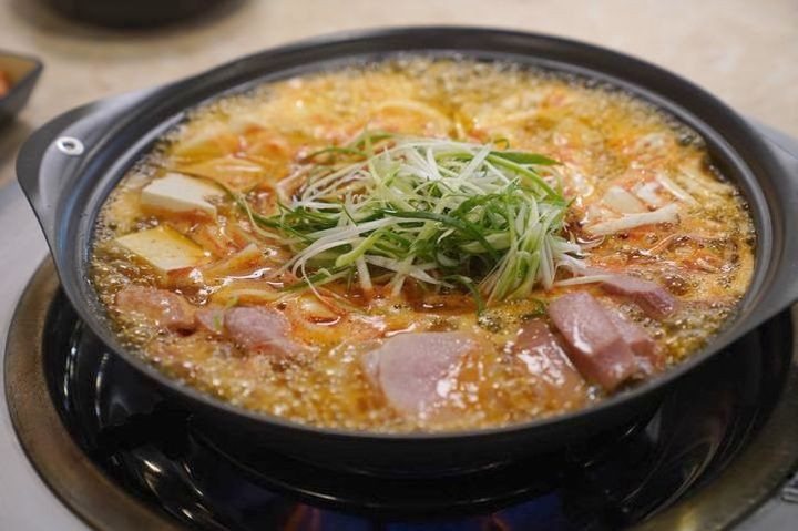 뚜껑집부대찌개 이미지