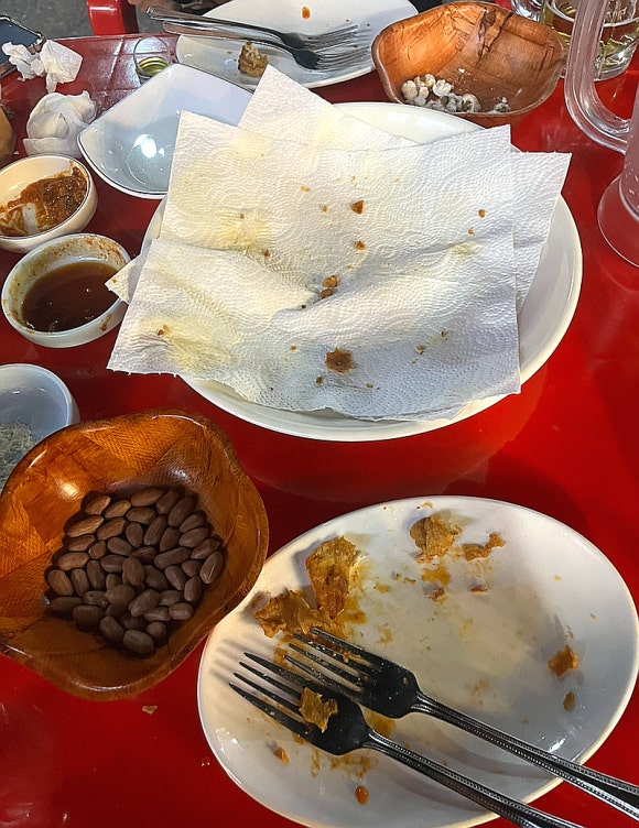 씨에프바베큐치킨 이미지