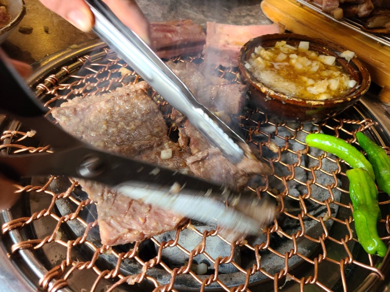강남숯불식당 이미지