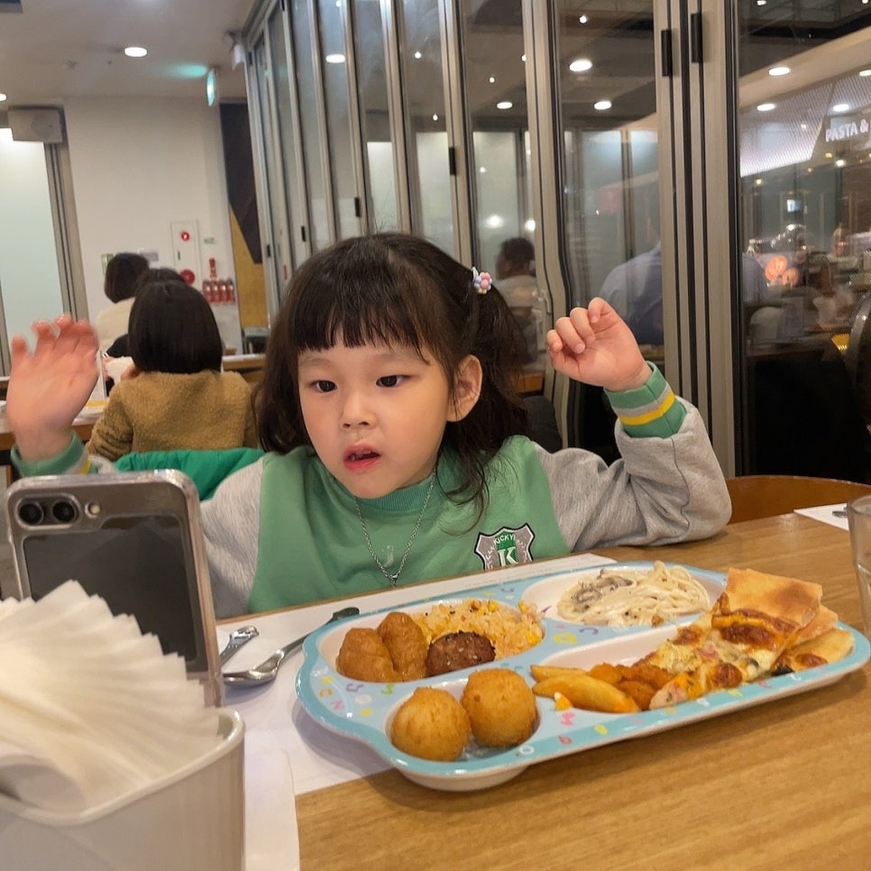 칠성뷔페 이미지