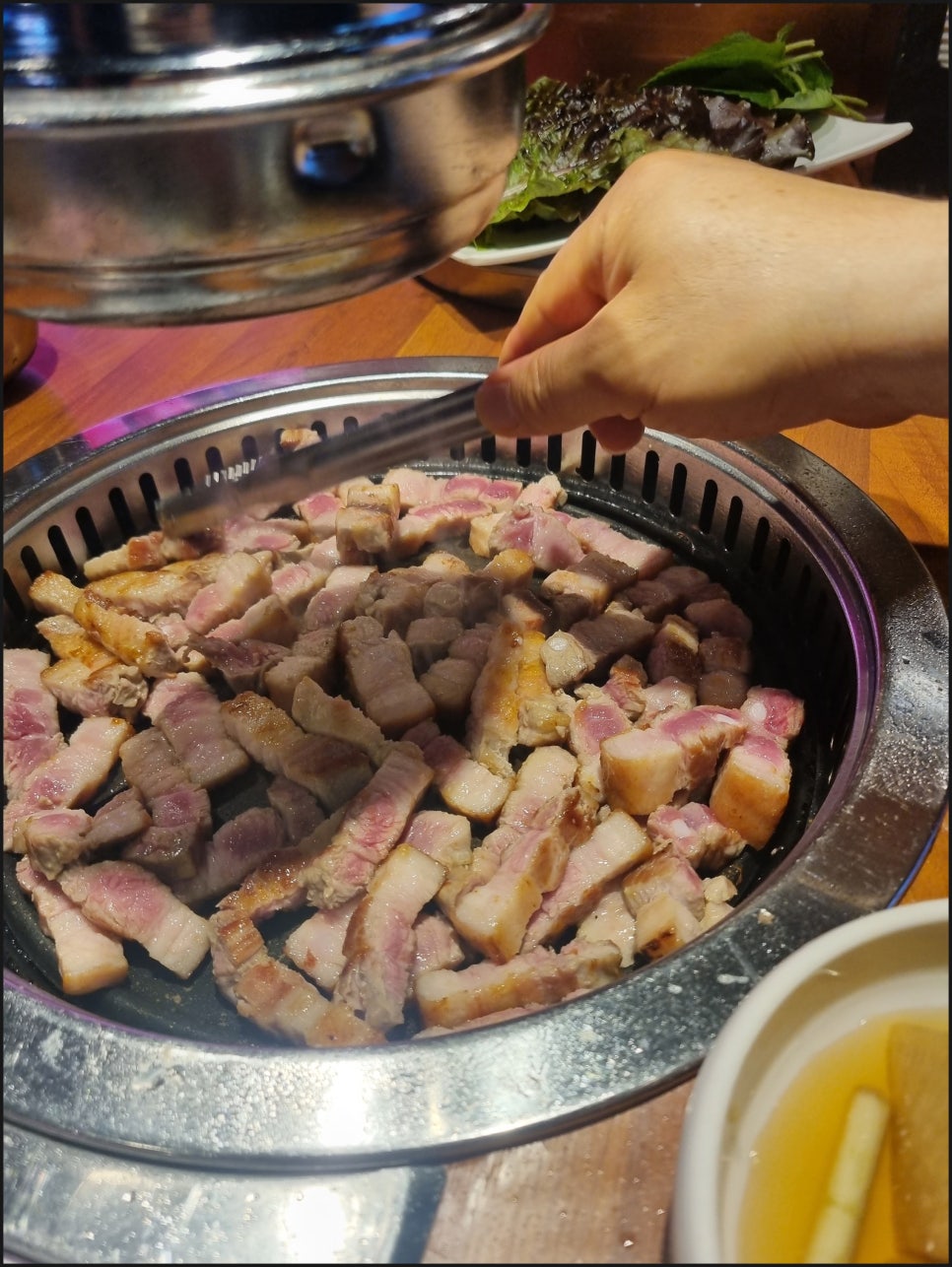동네 삼겹살 이미지