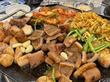 친구뒷고기 이미지